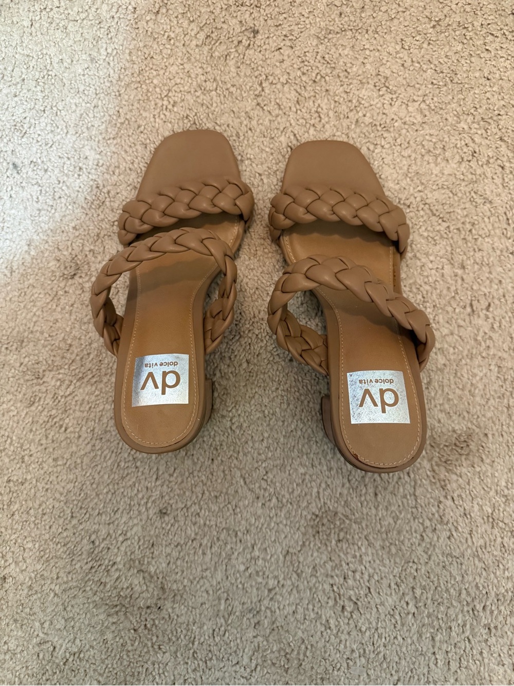DV by Dolce Vita Braided brown Sandals